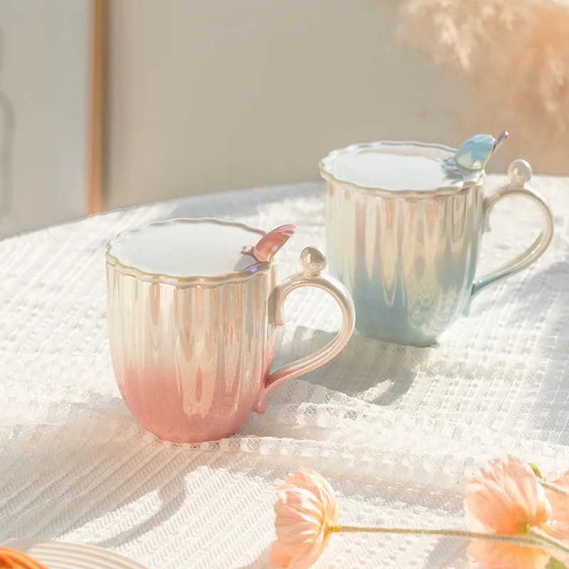 Luxurious Pearl Glaze Dolphin  - Coffee Tea Difference recensione e prezzo